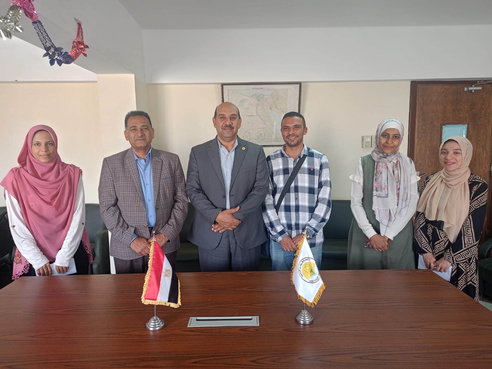 منح دراسية لطلاب الدراسات العليا بكلية الزراعة  جامعة الوادي الجديد