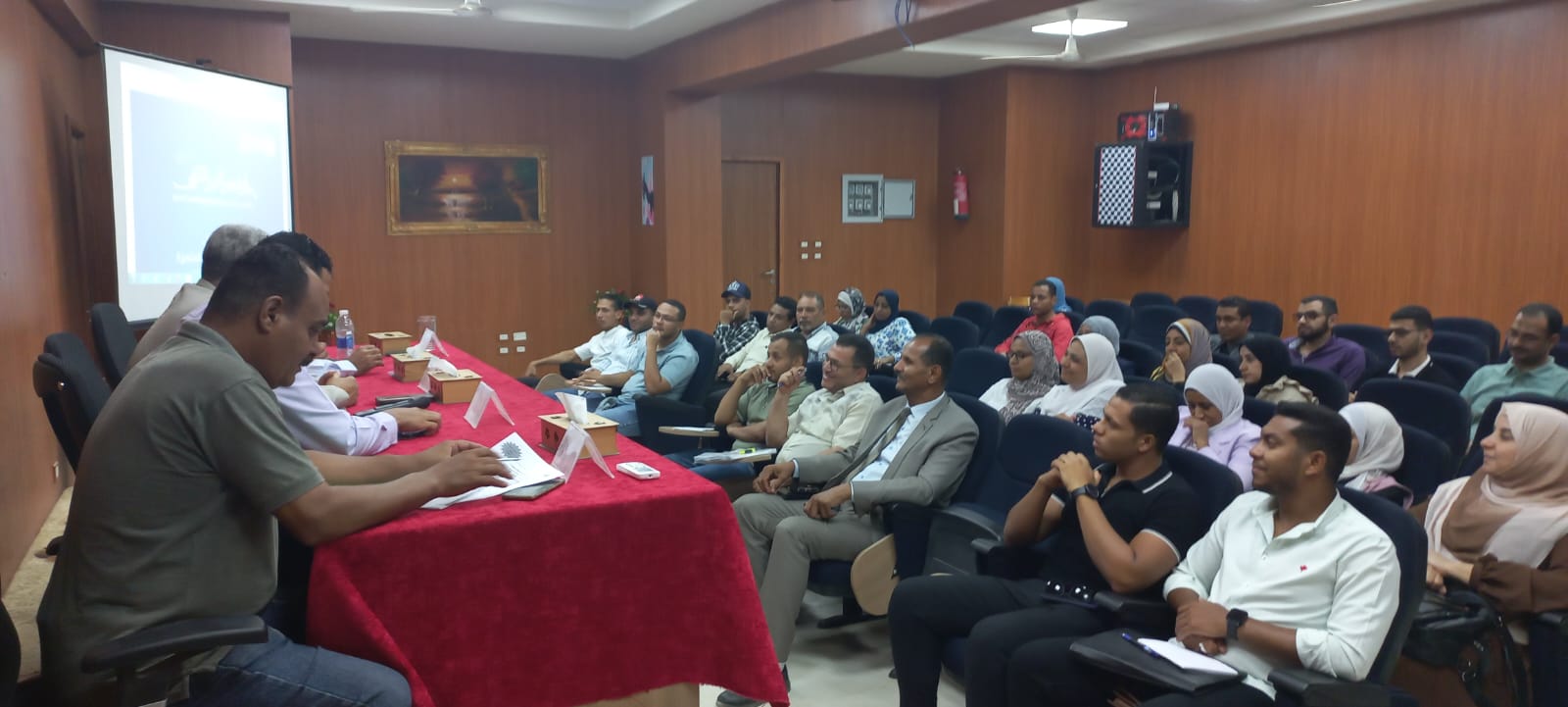 ندوة بكلية العلوم عن 