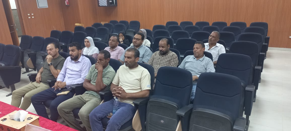http://nvu.edu.eg//uploaded_imgs/21474911051_2.jpg