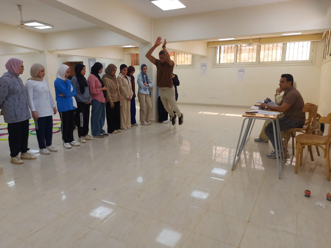 http://nvu.edu.eg//uploaded_imgs/21474911079_1.jpg