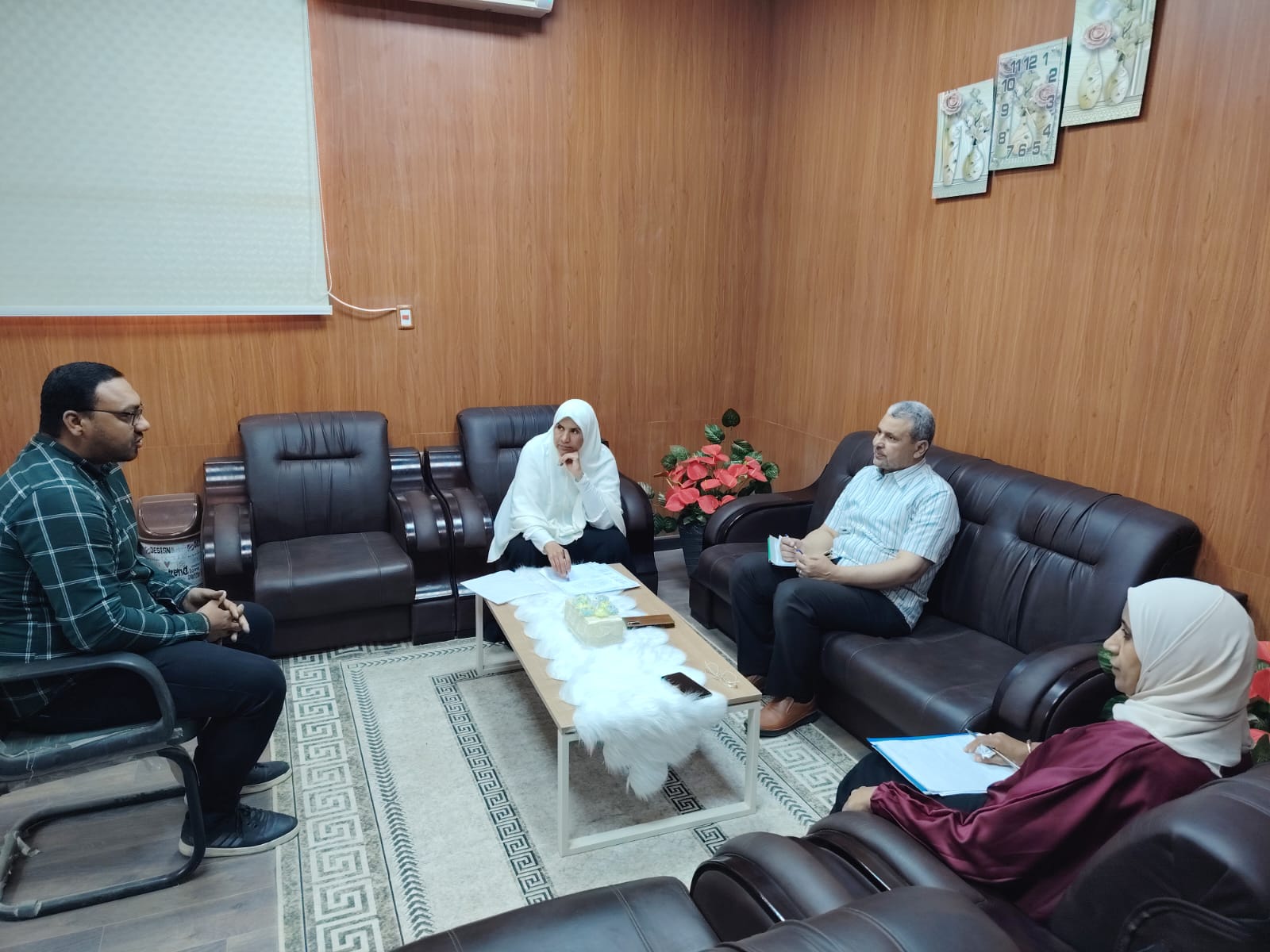 تهنئة بمناسبة اختيار الموظف المثالي والعامل المثالي بكلية العلوم للعام الجامعي ٢٠٢٤-٢٠٢٥َم 